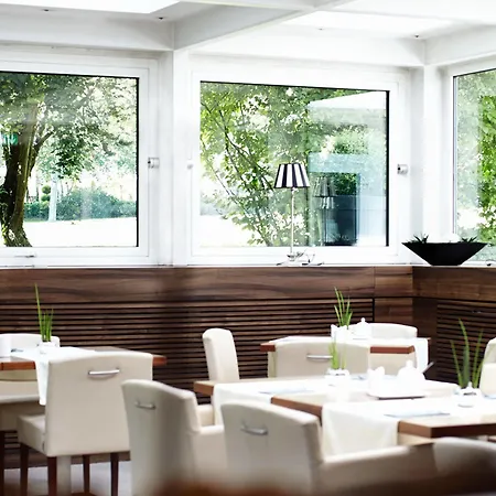 Hotel Bonjour 4*